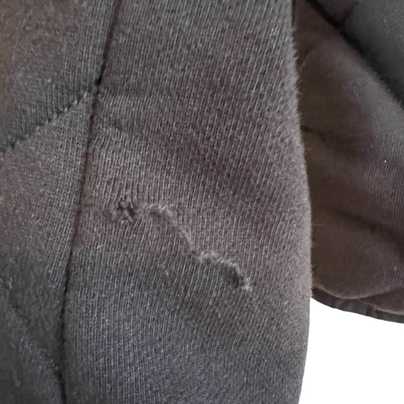 Lululemon reversible forever warm jacket in black excellent condition - Picture 15 of 15